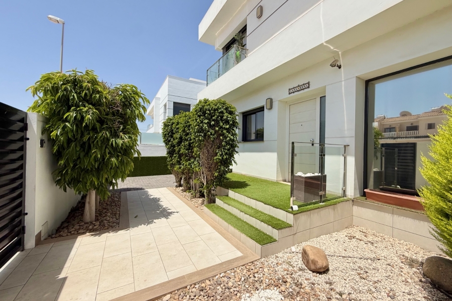 Re-Sale - Detached Villa - Ciudad Quesada - Doña Pepa