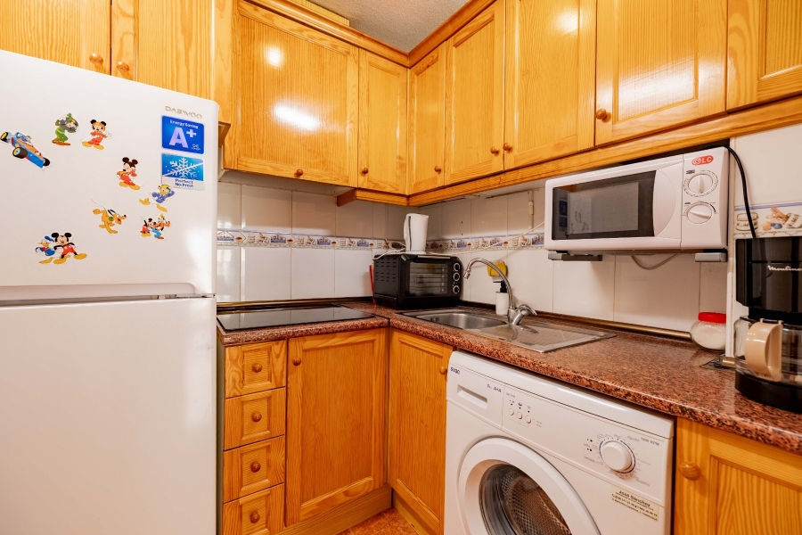 Re-Sale - Apartment - Torrevieja - Playa Los Locos