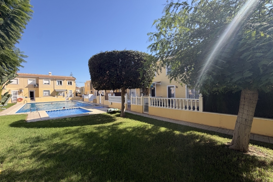 Re-Sale - Apartment - Orihuela Costa - Villamartin