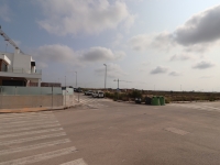 Commercial - Commercial - Los Montesinos - Laguna Green