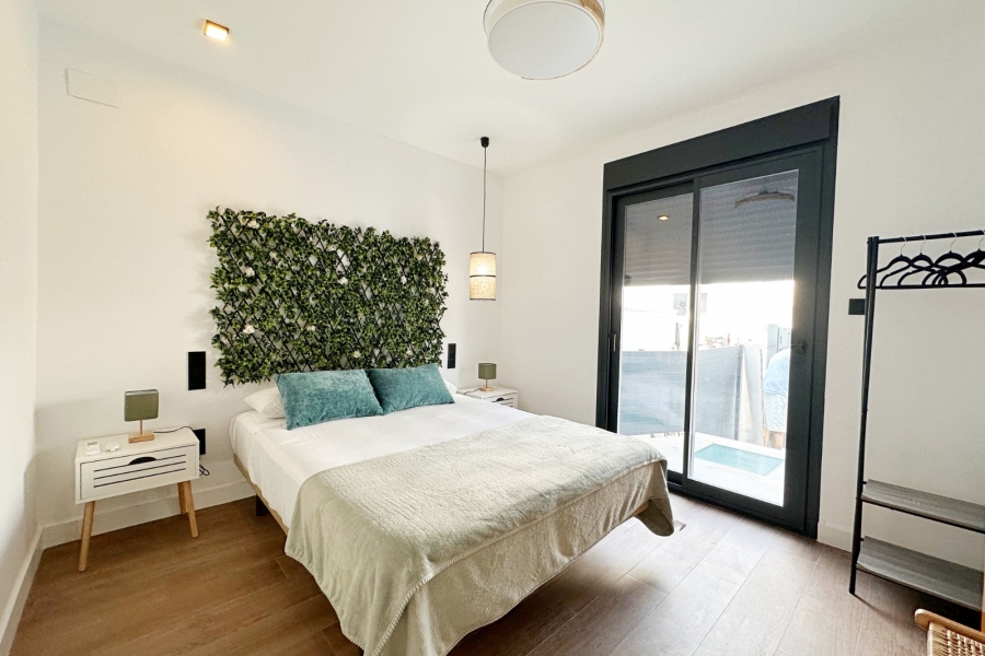 Re-Sale - Townhouse - Torrevieja - Aguas Nuevas