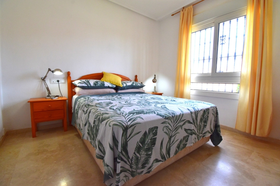 Re-Sale - Apartment - Orihuela Costa - Playa Flamenca
