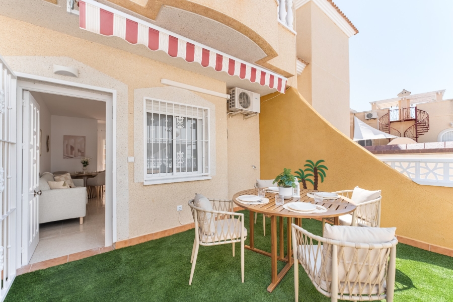 Re-Sale - Townhouse - Orihuela Costa - Villamartin