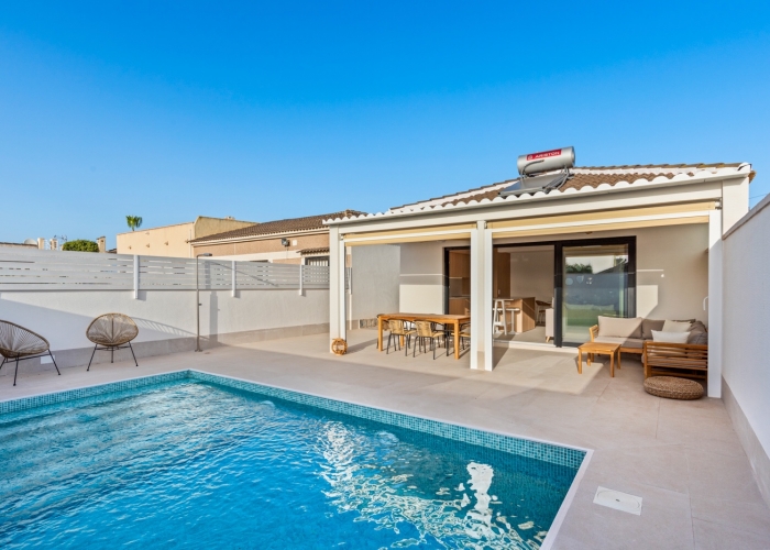 Re-Sale - Detached Villa - Torrevieja - El Chaparral