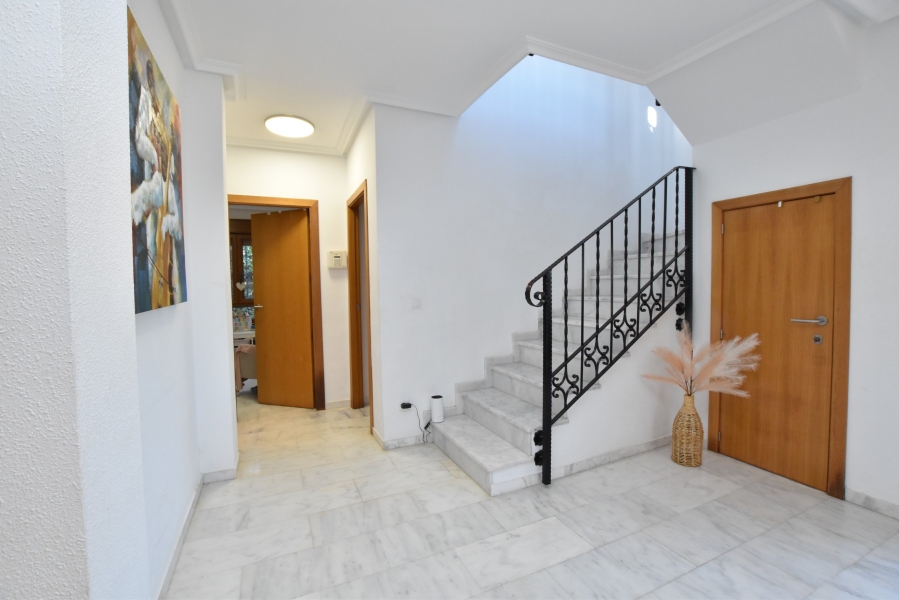 Re-Sale - Semi Detached Villa - Algorfa - La Finca Golf Resort