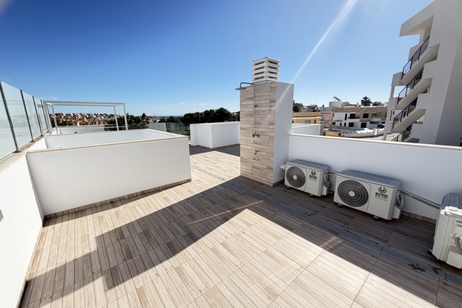 Re-Sale - Detached Villa - Orihuela Costa - Villamartin