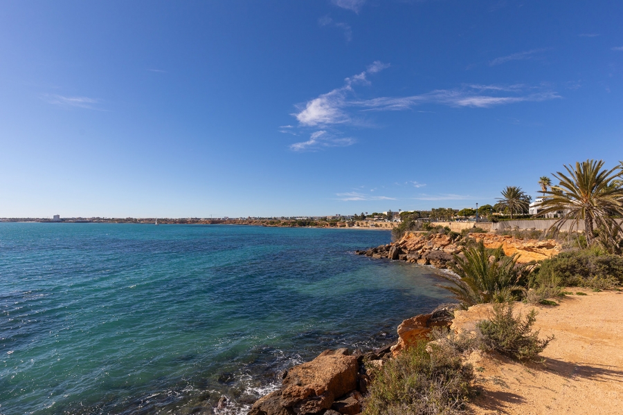 Re-Sale - Apartment - Orihuela Costa - Punta Prima