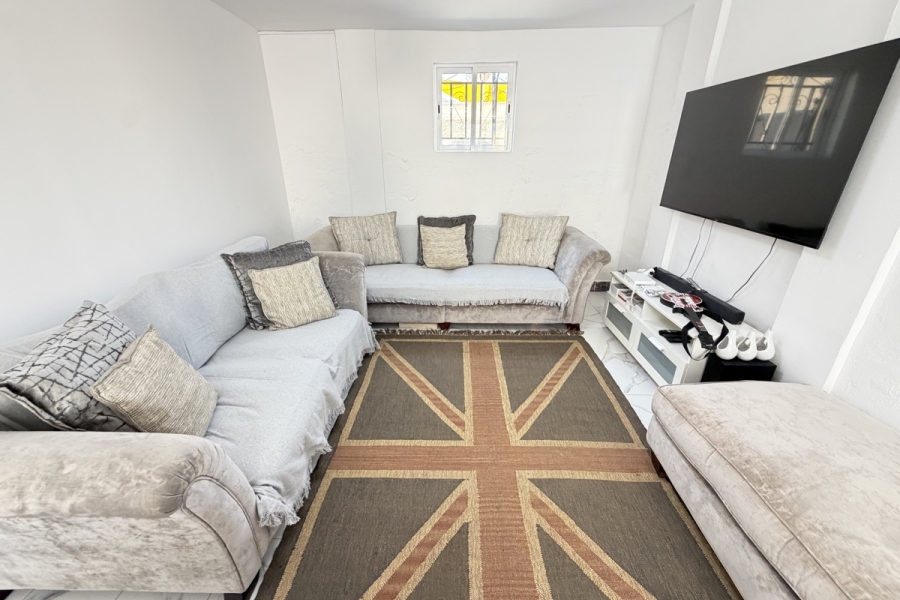 Re-Sale - Detached Villa - Orihuela Costa - Villamartin