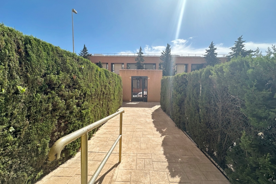 Re-Sale - Apartment - Torrevieja - Torrevieja - Centre