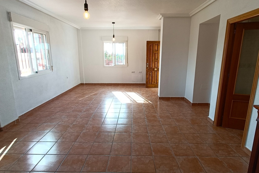 Re-Sale - Detached Villa - Orihuela Costa - Lomas de Don Juan