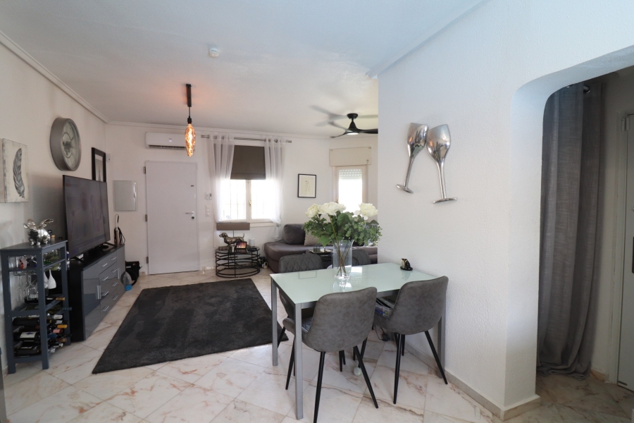Re-Sale - Detached Villa - Orihuela Costa - Villamartin