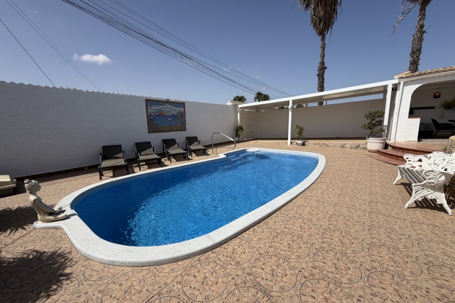 Re-Sale - Detached Villa - Torrevieja - San Luis