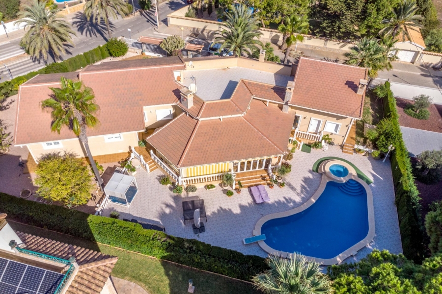 Re-Sale - Detached Villa - Orihuela Costa - Cabo Roig