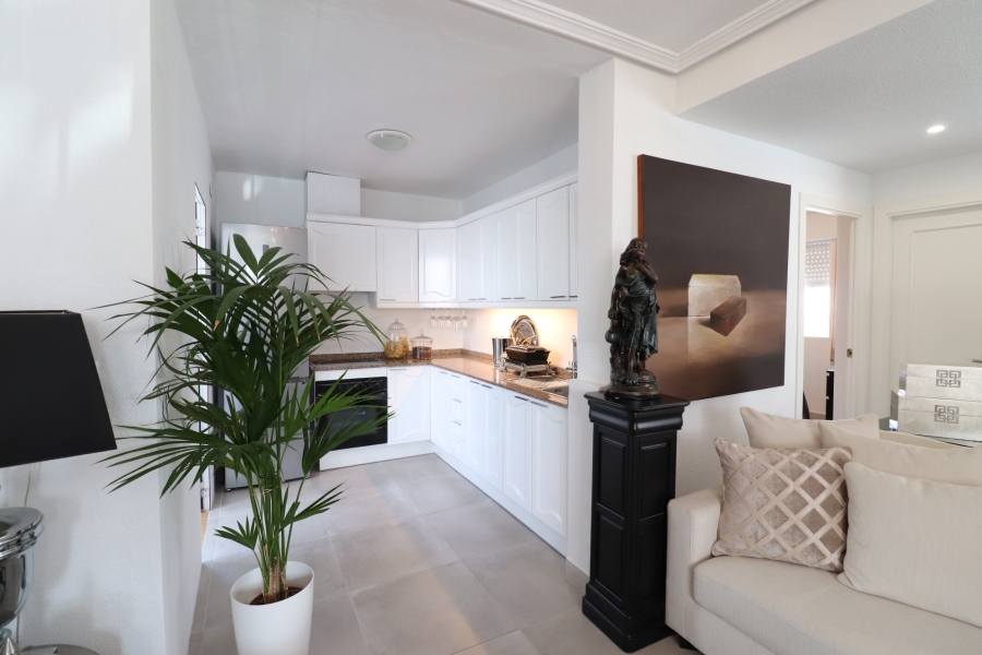 Re-Sale - Detached Villa - Orihuela Costa - Los Balcones