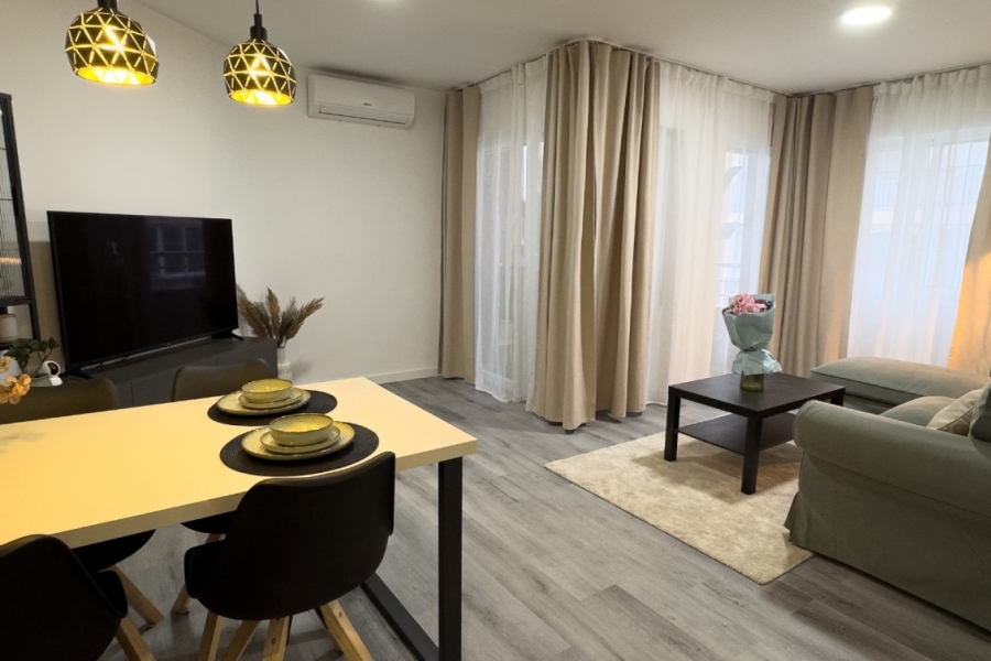 Re-Sale - Apartment - Torrevieja - Torrevieja - Centre