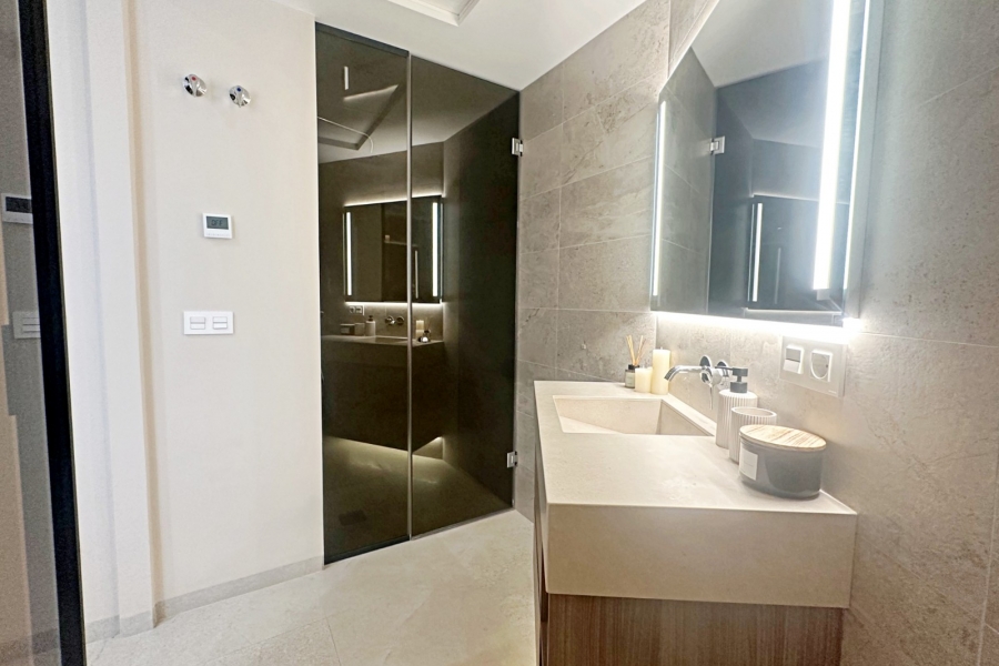 Re-Sale - Apartment - Torrevieja - Torrevieja - Centre