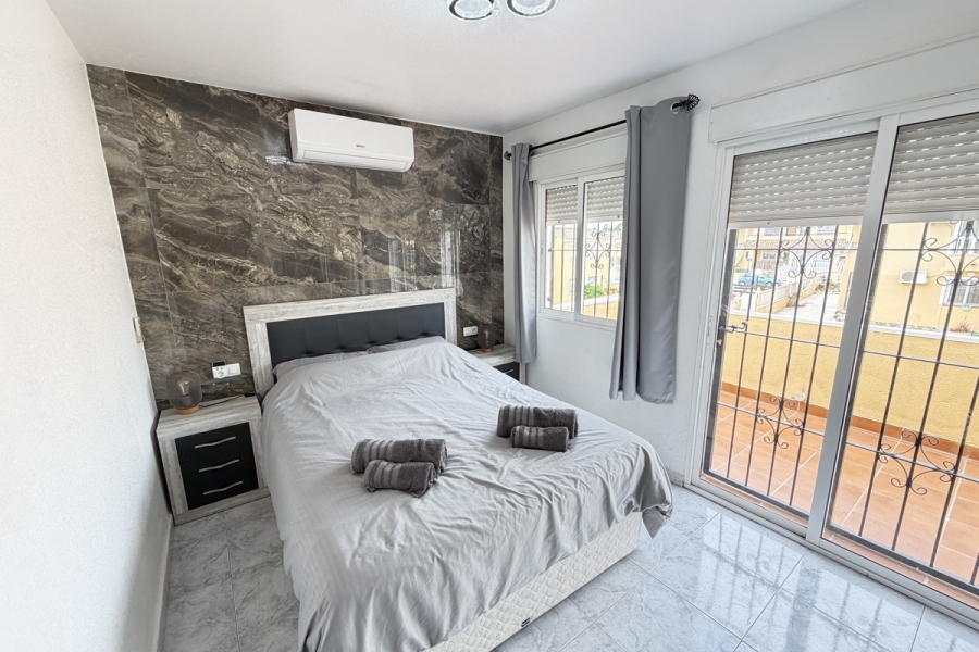 Re-Sale - Detached Villa - Orihuela Costa - Villamartin