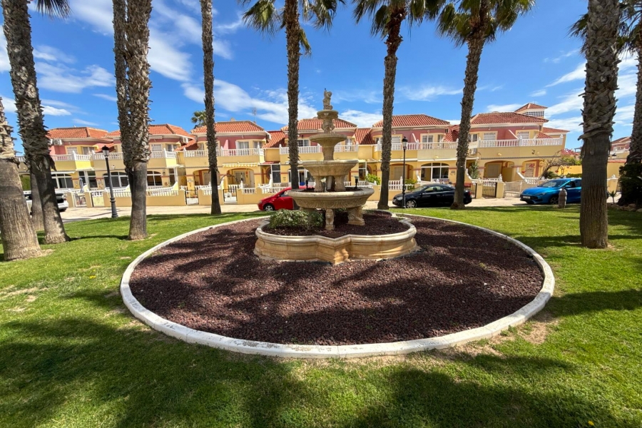 Re-Sale - Townhouse - Orihuela Costa - La Zenia