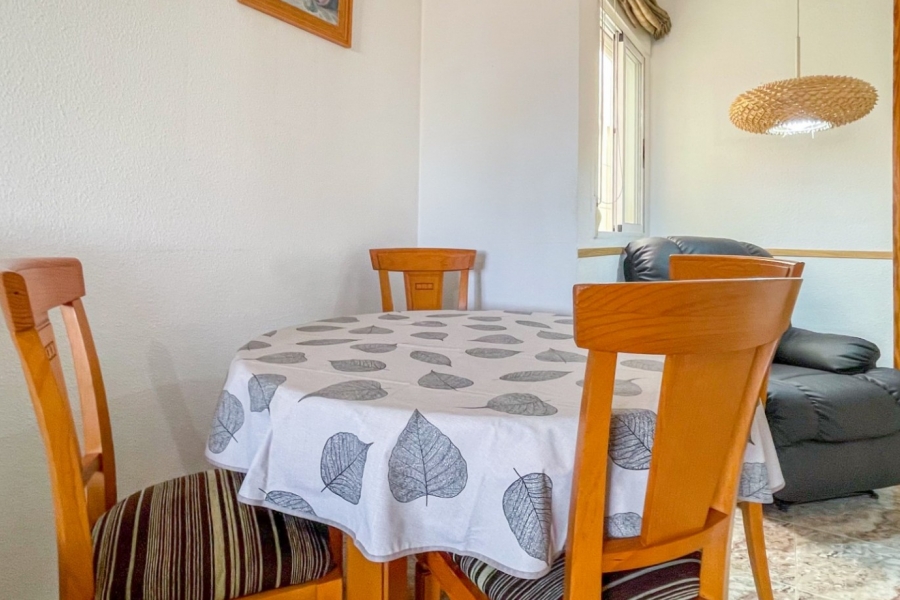 Re-Sale - Apartment - Torrevieja - Torrevieja - Centre