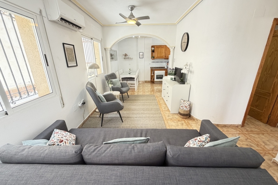 Re-Sale - Apartment - Orihuela Costa - La Zenia