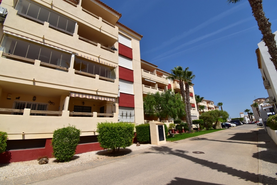 Re-Sale - Apartment - Orihuela Costa - Playa Flamenca