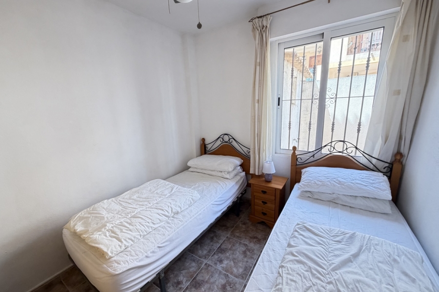 Re-Sale - Apartment - Orihuela Costa - La Zenia