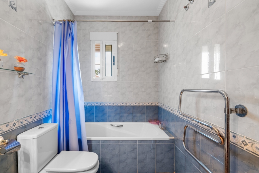 Re-Sale - Detached Villa - Guardamar del Segura - El Raso