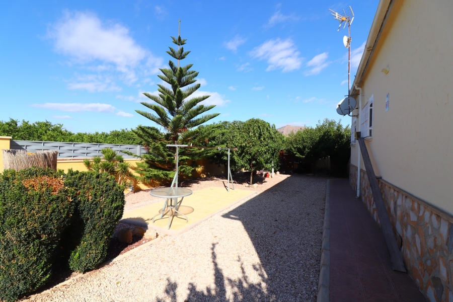 Videresalg - Land Eiendom - Orihuela - La Campaneta