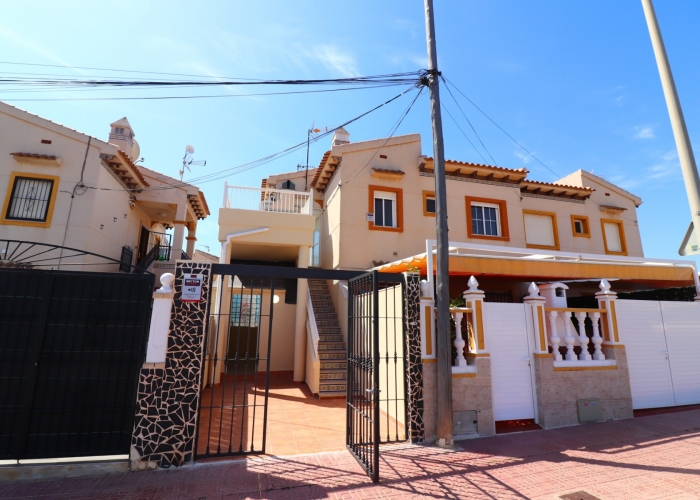 Re-Sale - Apartment - Orihuela Costa - Punta Prima