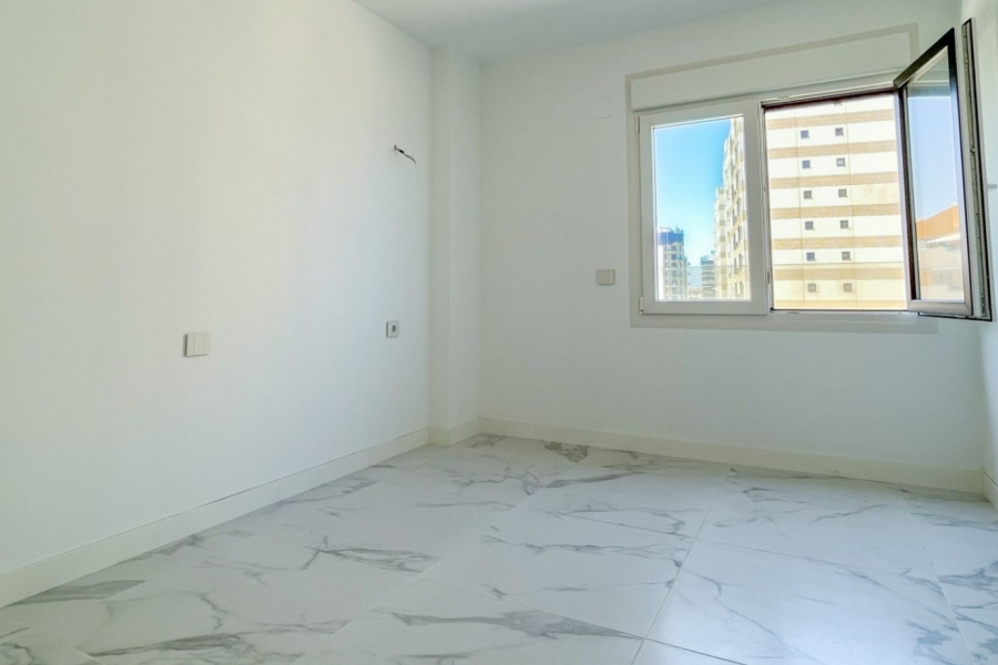Re-Sale - Apartment - Orihuela Costa - Punta Prima