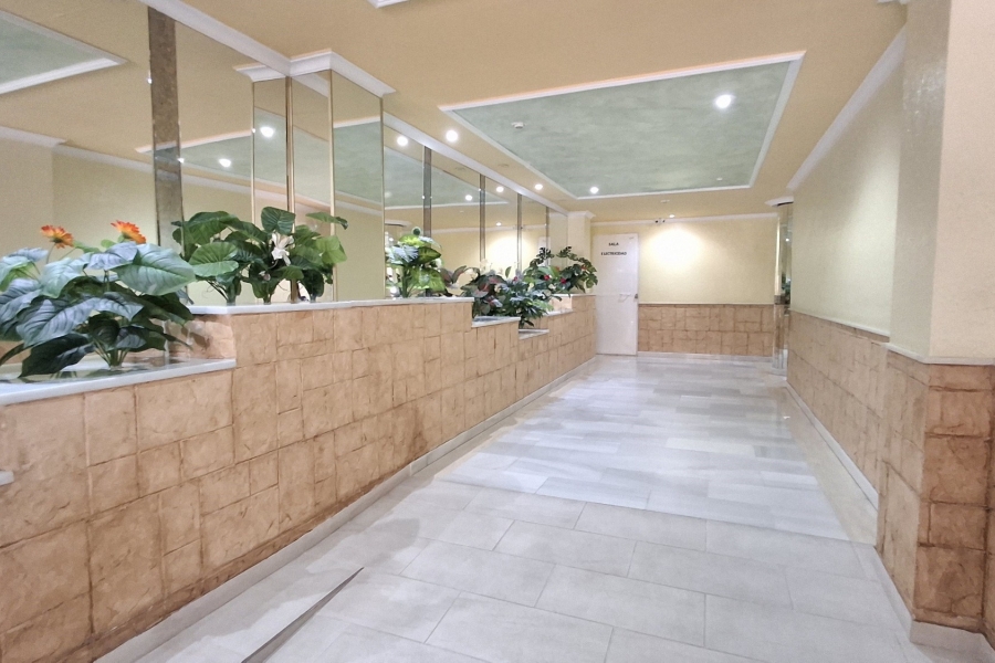 Re-Sale - Apartment - Torrevieja - Torrevieja - Centre