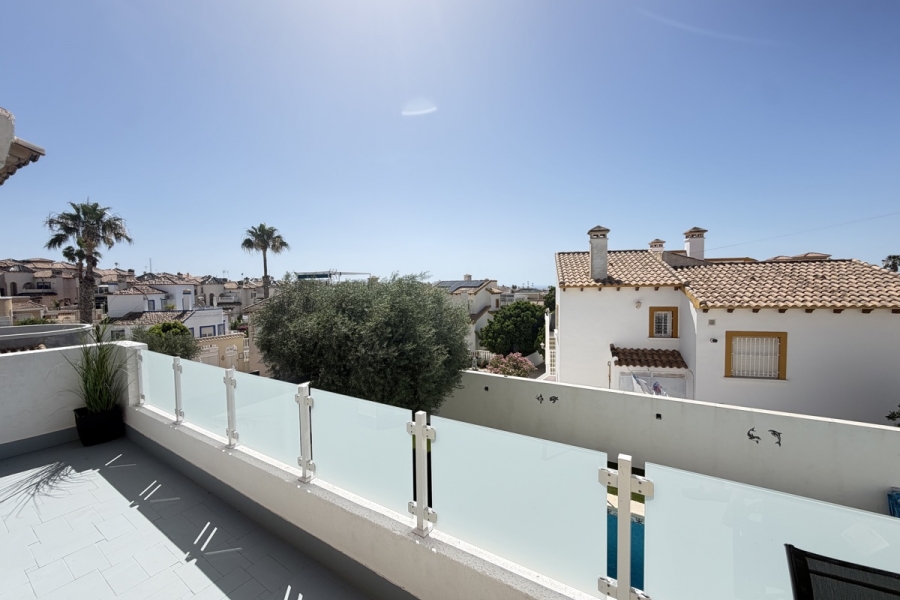 Re-Sale - Detached Villa - Orihuela Costa - Villamartin