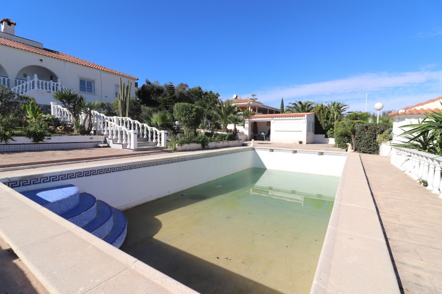 Re-Sale - Detached Villa - Algorfa - Lomas de La Juliana