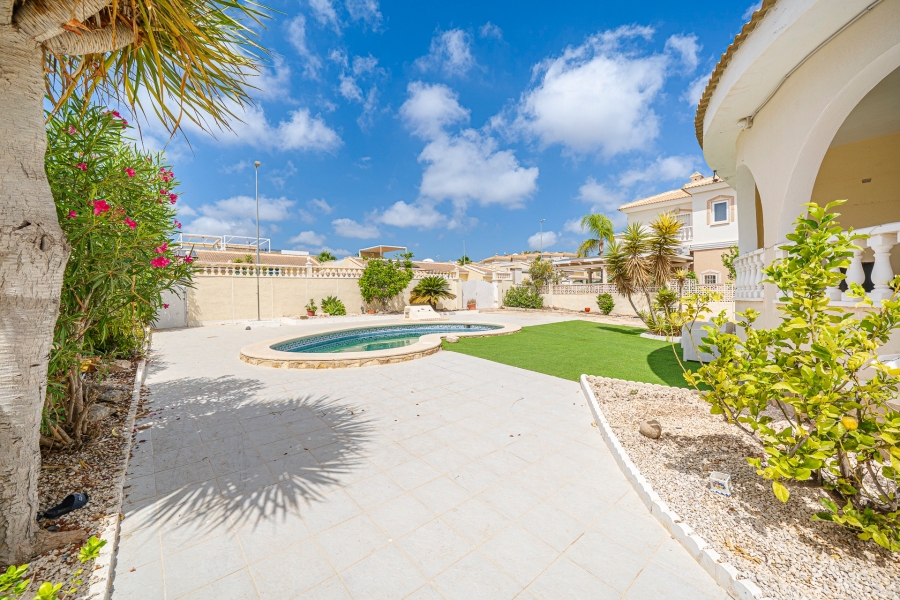 Re-Sale - Detached Villa - Ciudad Quesada - La Fiesta