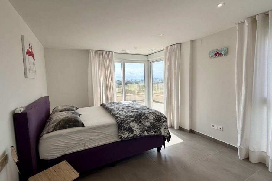 Re-Sale - Detached Villa - La Marina - La Marina - Urbanization