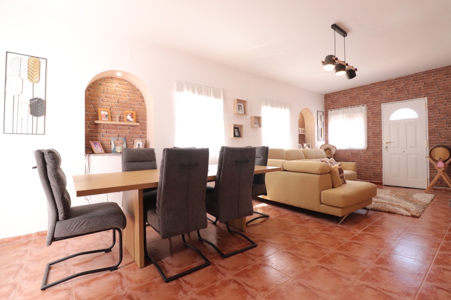 Re-Sale - Country Property - Benferri - Benferri - Country