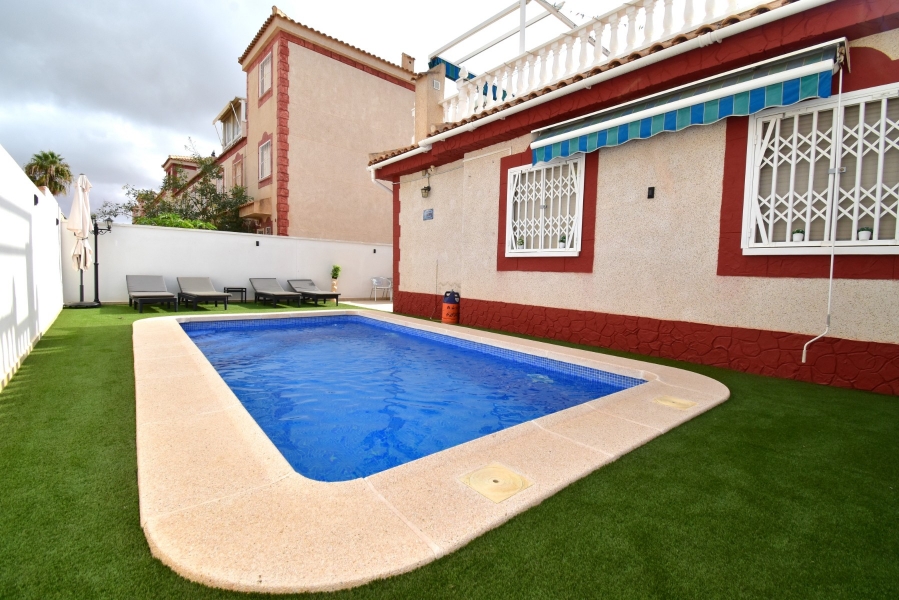 Re-Sale - Quad Villa - Orihuela Costa - Playa Flamenca