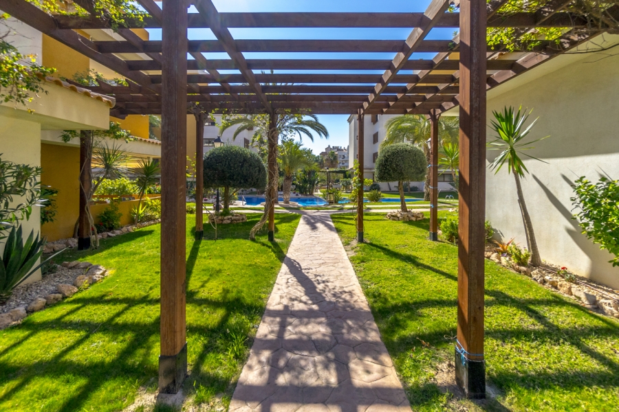 Re-Sale - Apartment - Orihuela Costa - Punta Prima