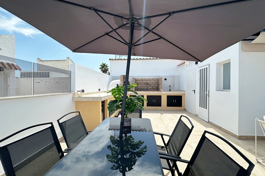 Re-Sale - Townhouse - Torrevieja - Aguas Nuevas