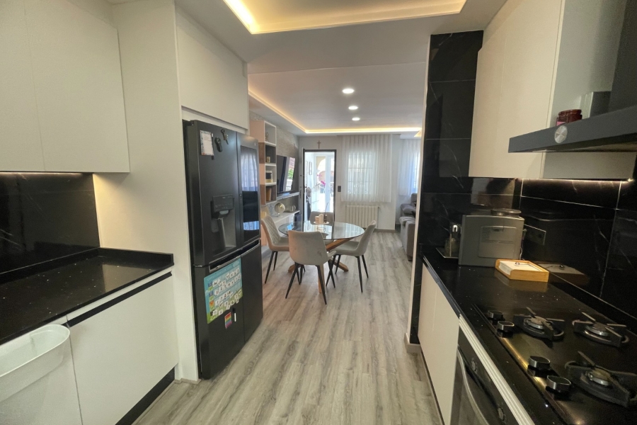 Re-Sale - Semi Detached Villa - Orihuela Costa - Villamartin