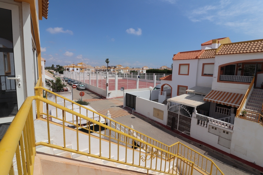 Re-Sale - Apartment - Torrevieja - Altos del Limonar