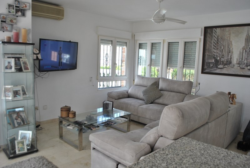 Re-Sale - Detached Villa - Orihuela Costa - Los Dolses