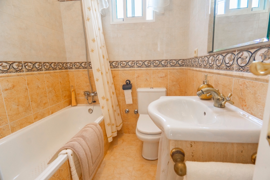 Re-Sale - Detached Villa - Ciudad Quesada - La Marquesa