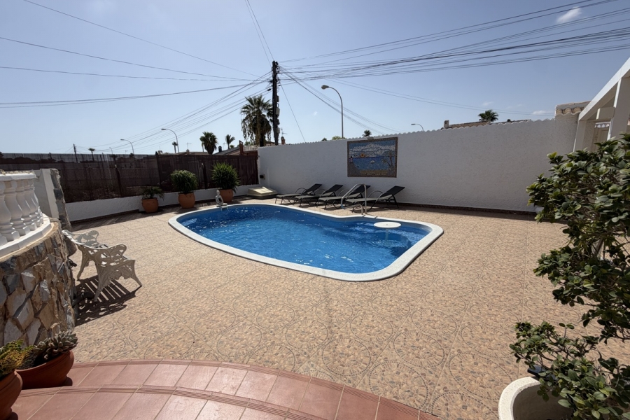 Re-Sale - Detached Villa - Torrevieja - San Luis