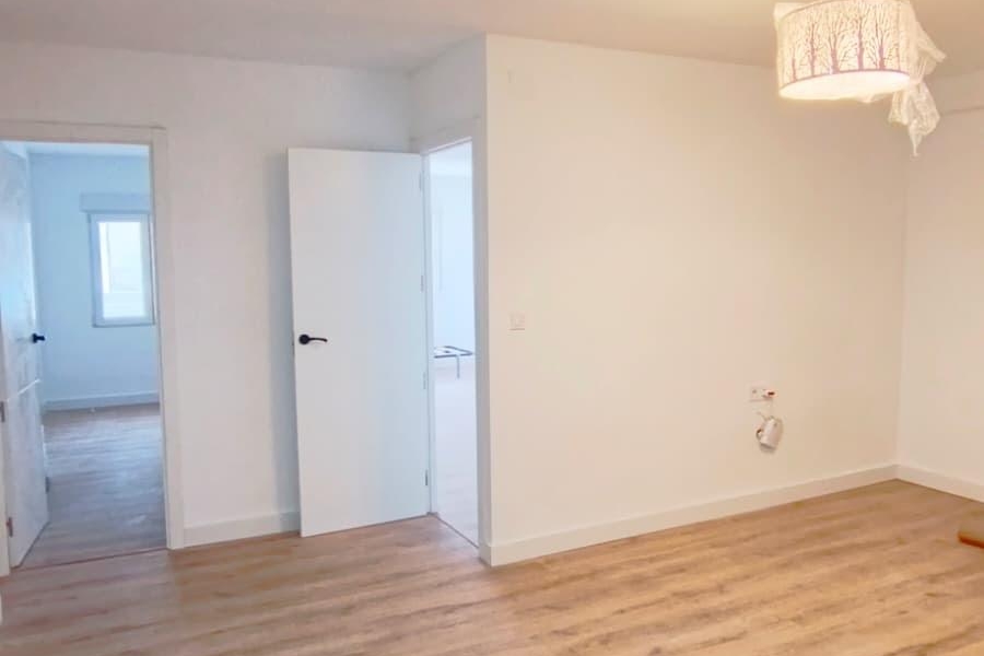 Re-Sale - Apartment - Torrevieja - Torrevieja - Centre