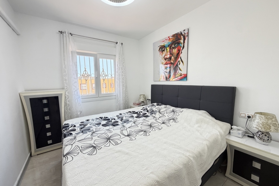 Re-Sale - Apartment - Orihuela Costa - La Regia