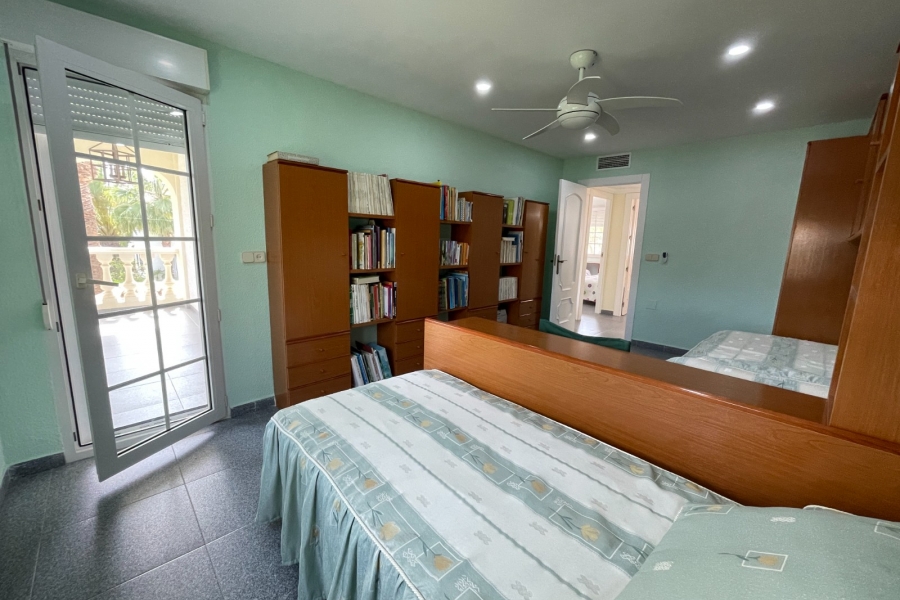 Re-Sale - Detached Villa - Orihuela Costa - Cabo Roig