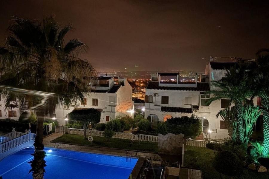 Re-Sale - Townhouse - Ciudad Quesada - Altos de Quesada