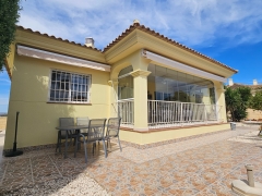 Detached Villa - Re-Sale - La Marina - La Marina - Urbanization