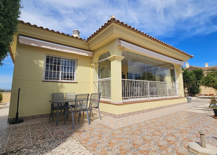 Re-Sale - Detached Villa - La Marina - La Marina - Urbanization
